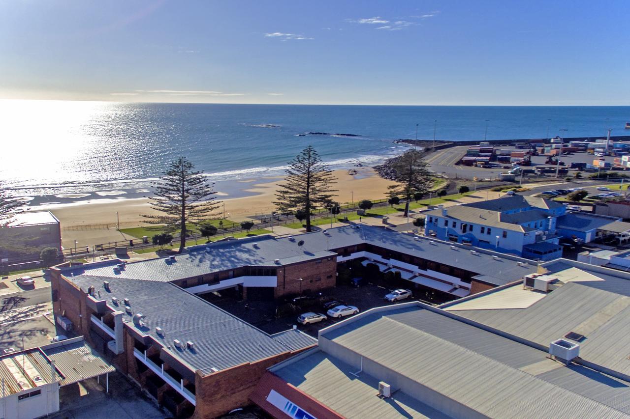 Beachfront Voyager Motor Inn Burnie Extérieur photo