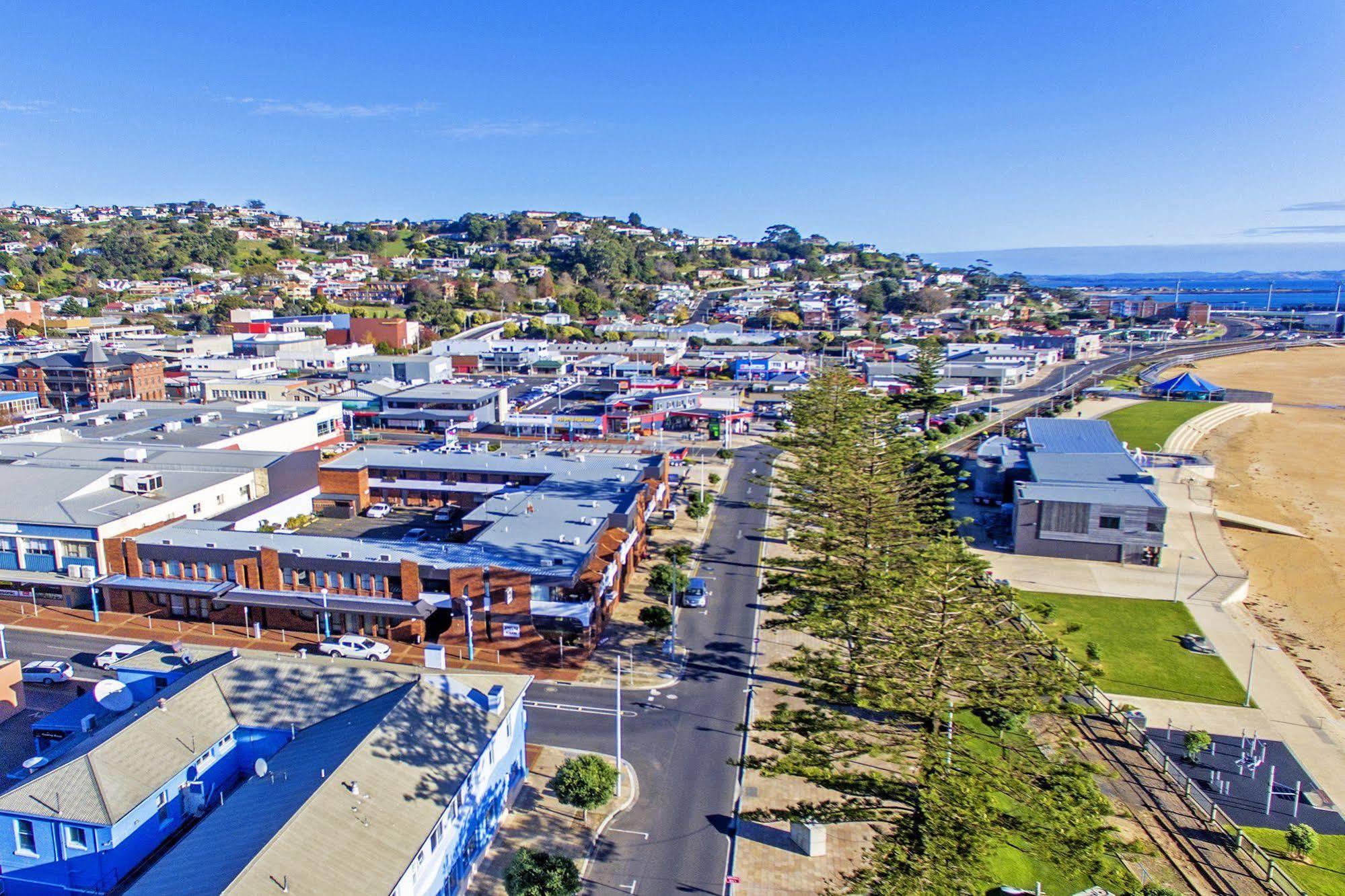Beachfront Voyager Motor Inn Burnie Extérieur photo